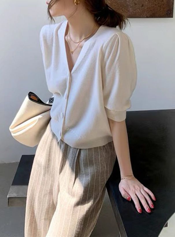 日本 GRL - 復古大圓釦V領五分袖針織上衣-焦糖棕