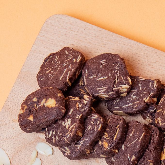 自己做烘焙聚樂部 - 芋見金莎重乳酪 【獨家贈-巧克力杏仁餅乾】