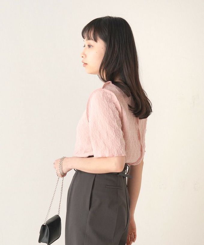 日本 Bab - 前後穿清爽皺褶短袖上衣-象牙白