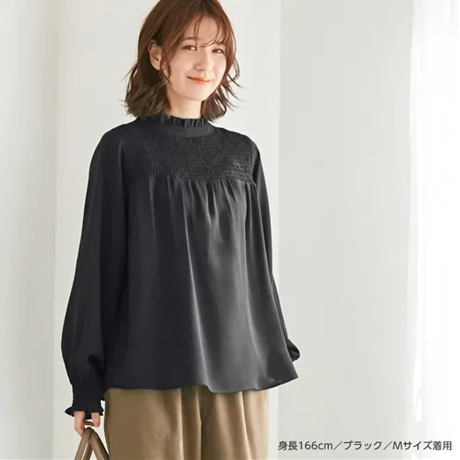 日本 BELLUNA - 日系花邊領口抓皺長袖上衣-灰杏