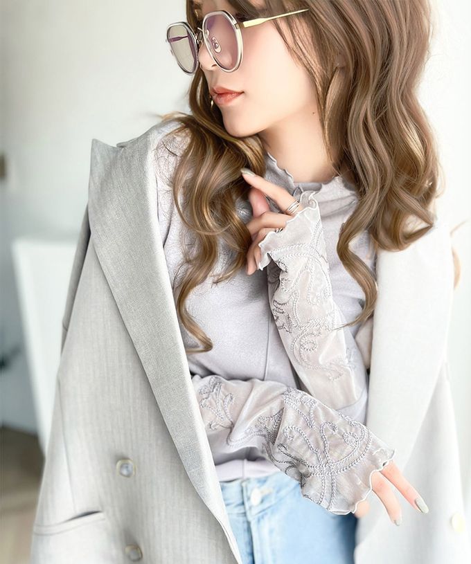 日本 Classical Elf - 精緻袖口蕾絲木耳立領上衣-炭灰