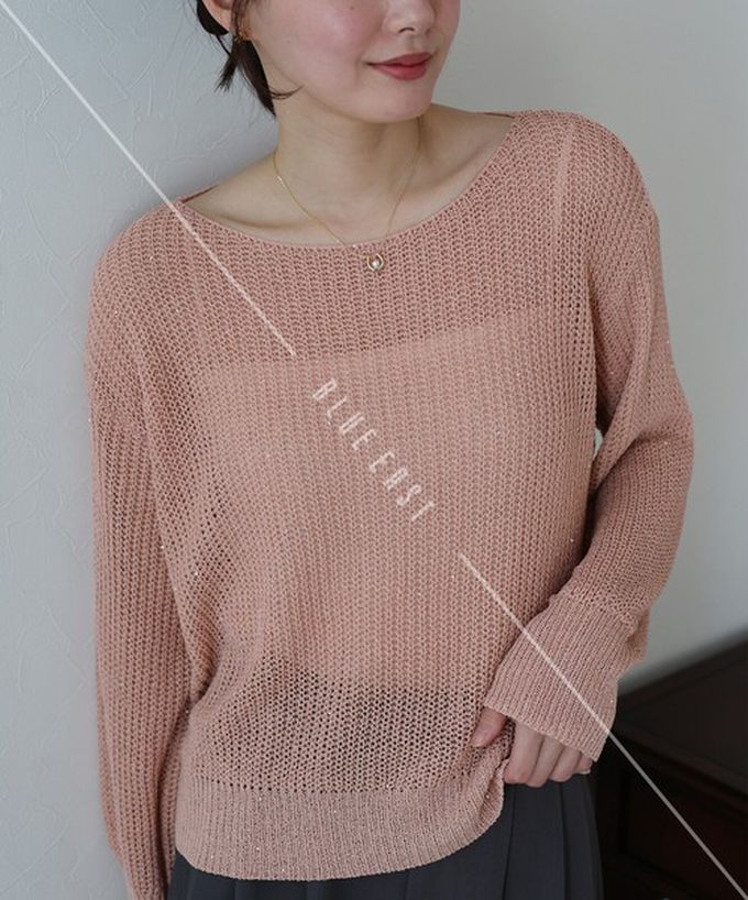 日本 BLUE EAST - 典雅船領閃爍亮片網眼針織上衣-粉紅
