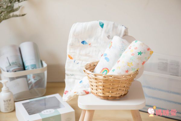 加拿大 lulujo - 竹纖維三入包巾禮盒組-海洋