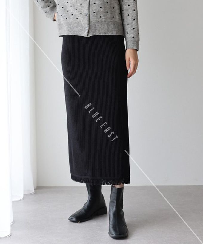 日本 BLUE EAST - 微閃亮羅紋針織流蘇開叉鉛筆裙-黑
