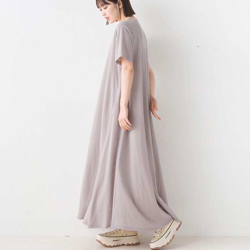 日本 OMNES - 接觸涼感 嫘縈定番圓領短袖洋裝-淺灰