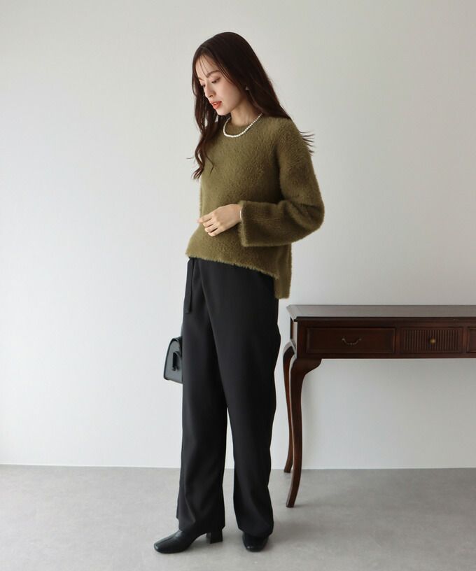 日本 BLUE EAST - 柔軟毛絨圓領毛衣-天使白