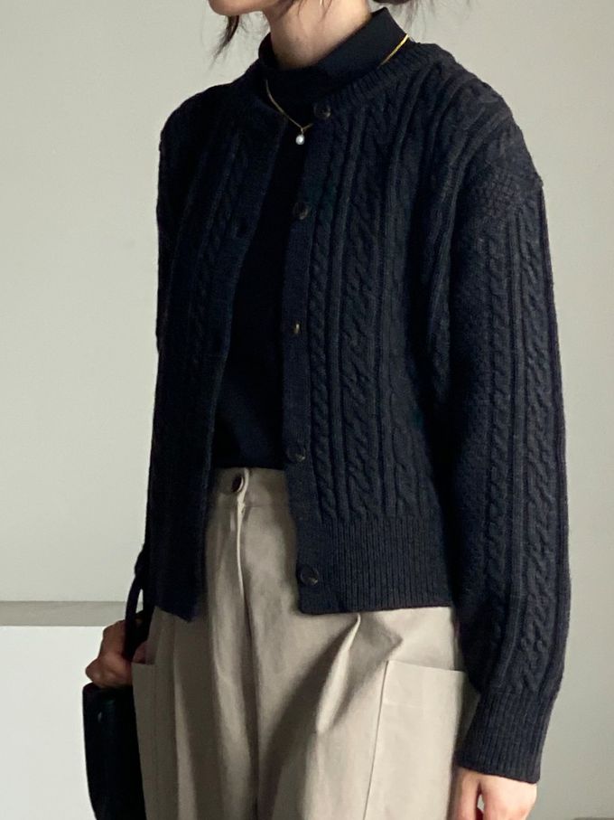 韓國女裝連線 - 麻花捲鈕扣無領針織外套-黑灰 (FREE)