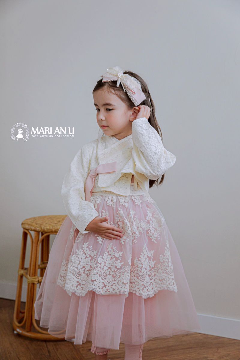 韓國 Mari an u - 透膚蕾絲裝飾網紗韓服-米白X粉紅