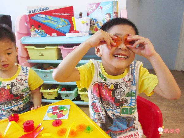 Mattel - 小心翼翼