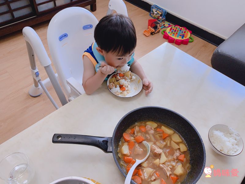 買一送一！【飛馬兒童咖哩】專為幼童設計配方，營養均衡又省時
