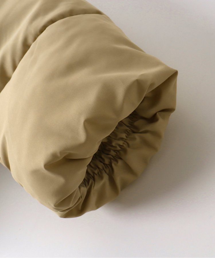 日本 BREEZE - 蓬鬆溫暖連帽立領羽絨外套-黑