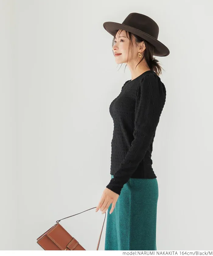 日本 COCA - 圓領泡泡抓皺薄長袖上衣-黑