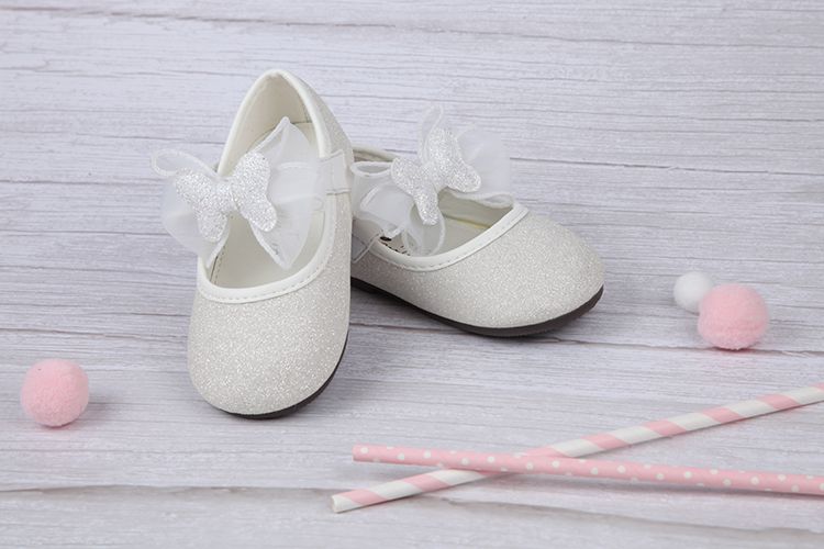 閃亮亮白色蕾絲蝴蝶結寶寶公主鞋