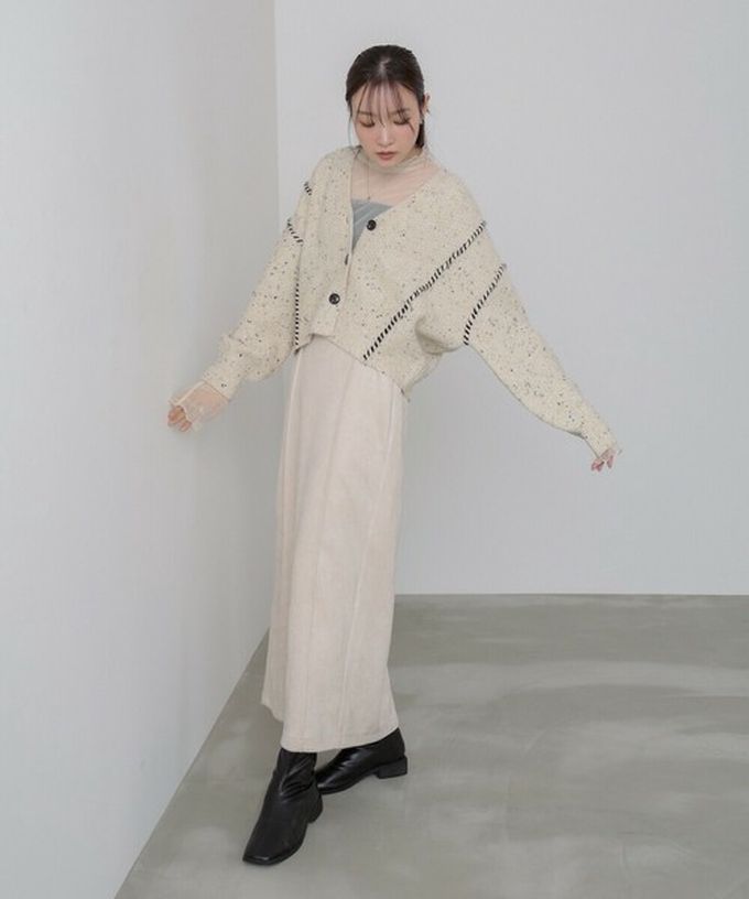 日本 Bab - 縫線感溫暖紋理短版針織外套-淺米