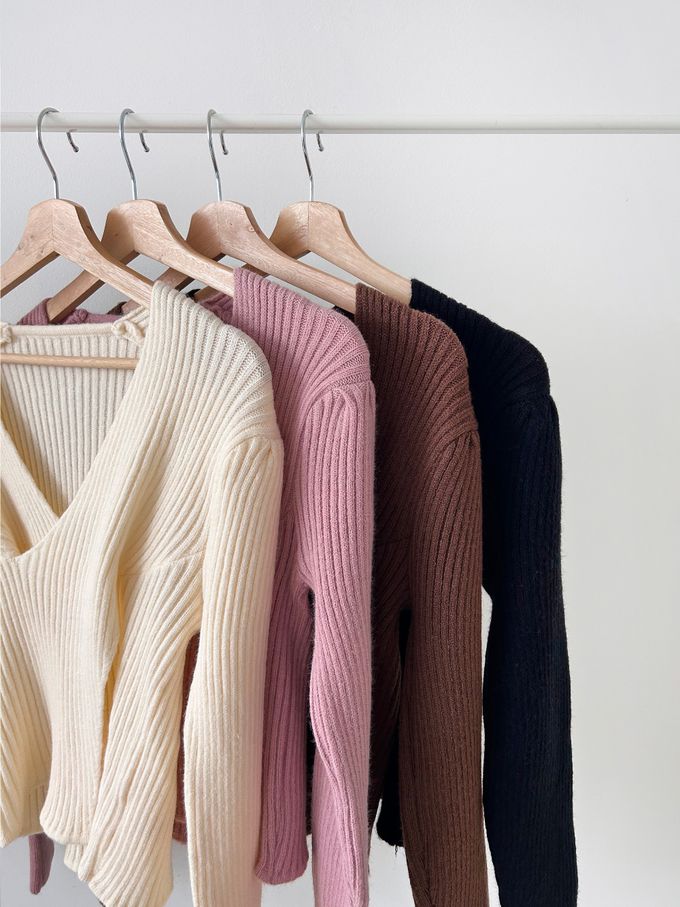 韓國女裝連線 - X交叉設計彈性坑條針織上衣-粉 (FREE)