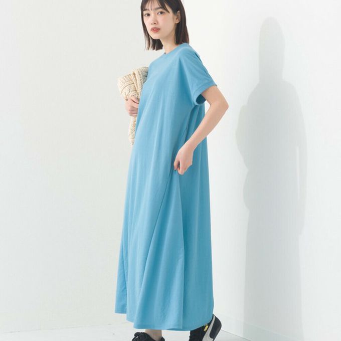 日本 OMNES - 接觸涼感 嫘縈圓領傘狀短袖洋裝-海軍藍