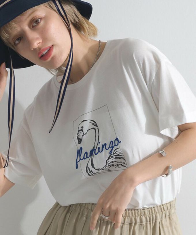 日本 le colis - 接觸冷感 紅鶴刺繡印花休閒上衣-咖啡