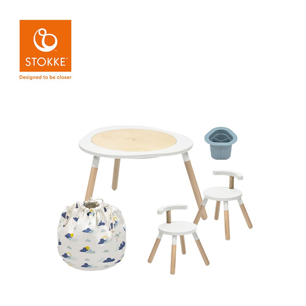 Stokke - 挪威 MuTable V2 多功能遊戲桌經典組 (一桌二椅+玩具收納袋-雲朵飄飄+筆筒-藍)-霜降白