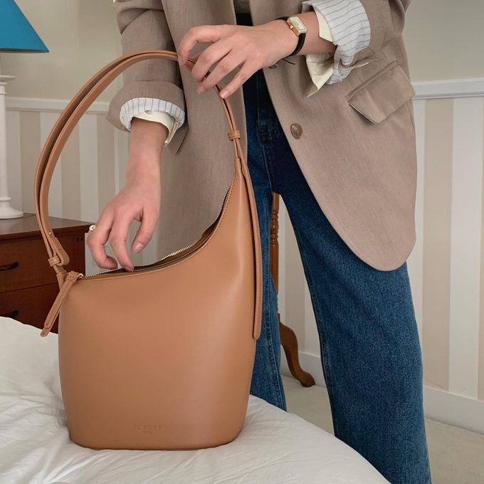 韓國lemego - 牛皮霧面可調整肩背/手提包(Sally)-焦糖棕