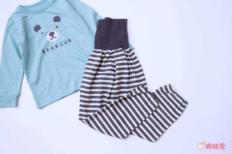 日本 ZOOLAND - 童趣印花圓領長袖上衣-吊帶小熊-薄荷綠