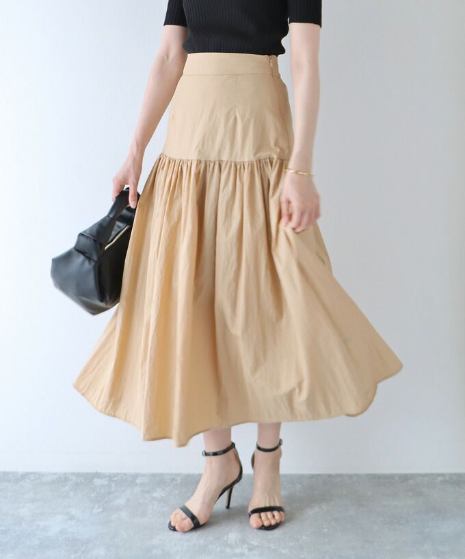 日本 BLUE EAST - 百搭顯瘦長裙-米杏