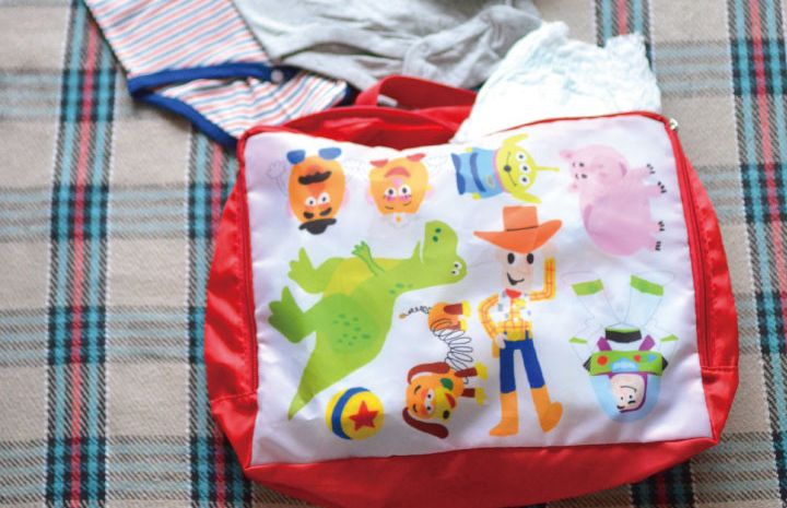 日本代購 - 衣物收納袋-玩具總動員 (M(34x10x26cm))