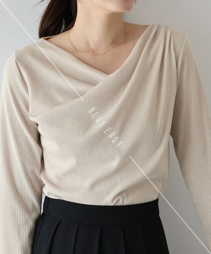 日本 BLUE EAST - 顯瘦V領垂墜感羅紋長袖上衣-深咖啡