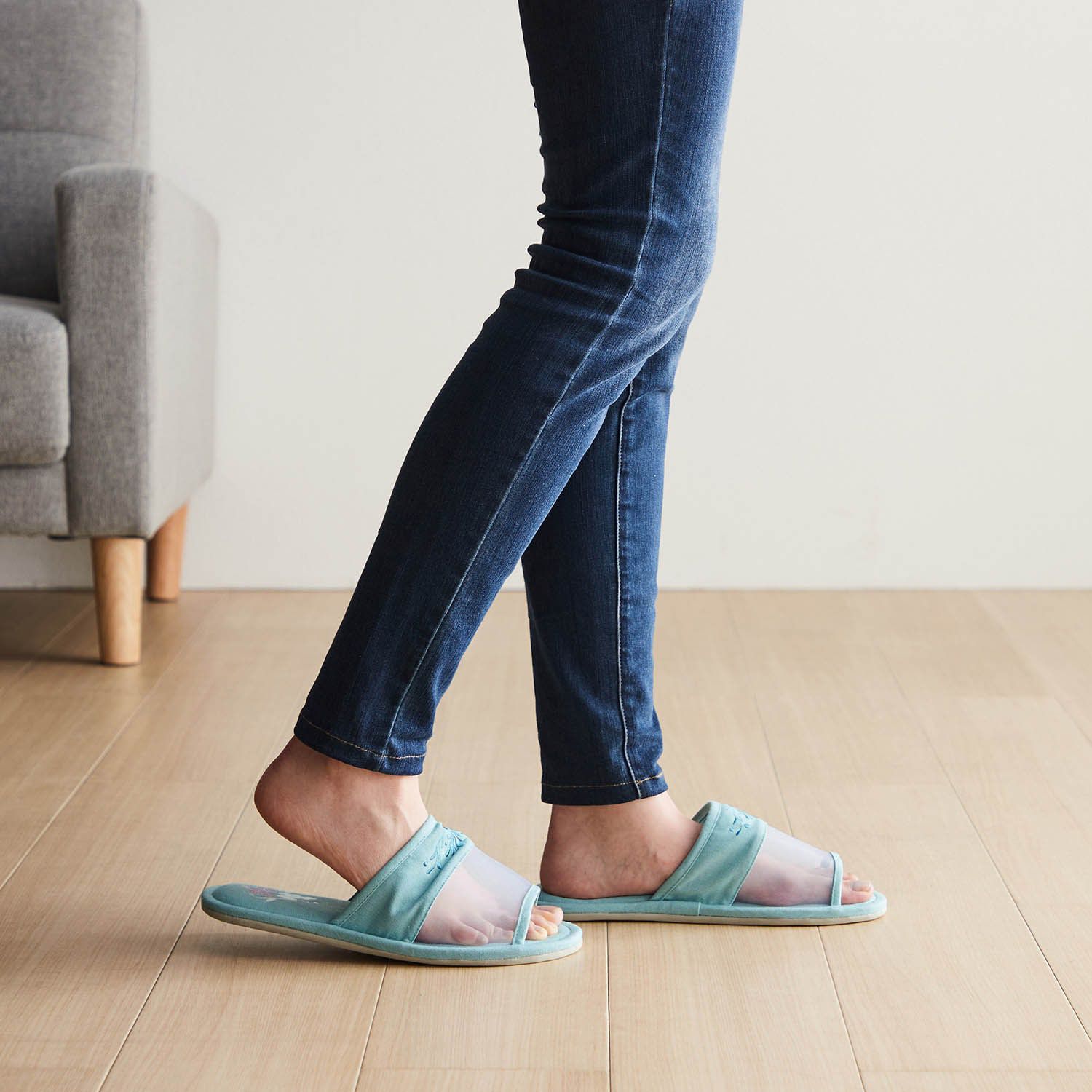 日本千趣會 - 迪士尼 透明材質涼夏室內拖鞋-小美人魚-藍綠 (M(23-25cm))