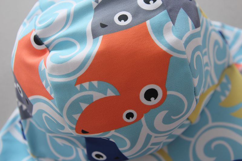 男寶長袖連身泳裝(附帽子)-快樂鯊魚-深藍+白+淺藍