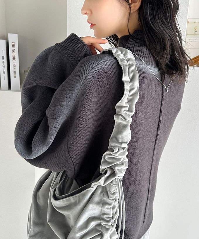 日本 Classical Elf - mily bilet 時尚絲絨皺摺肩背包-香檳米