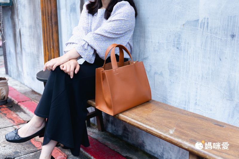 日本 MURA - [樂天NO.1] Square輕量皮革方形托特包-深可可 (26x23x16cm)