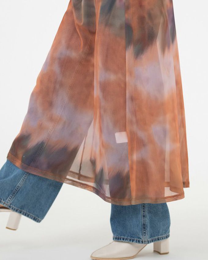 日本 gleam - 穿搭有型 暈染透膚細肩帶洋裝-黑灰系