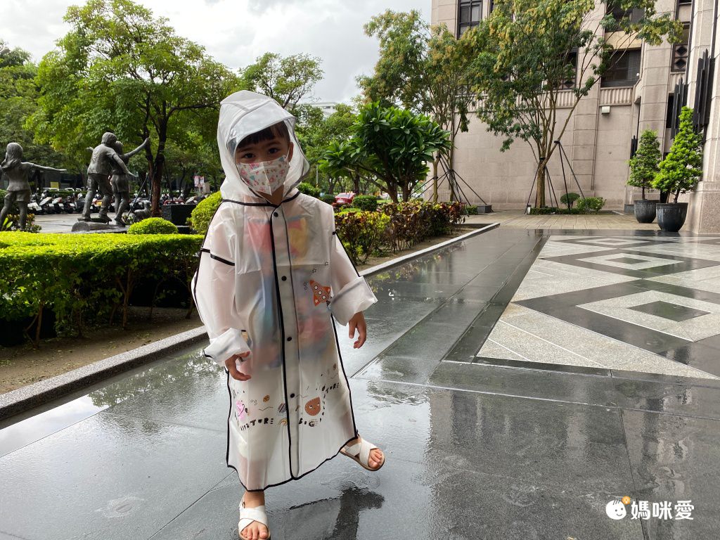 卡通圖書包位兒童雨衣-獅子-黃色-無綁帶吊繩