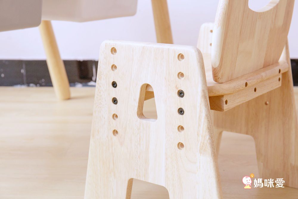 環安傢俱 - 【Fun心趣玩】多用途遊戲桌+【動物椅】-妙妙蛙