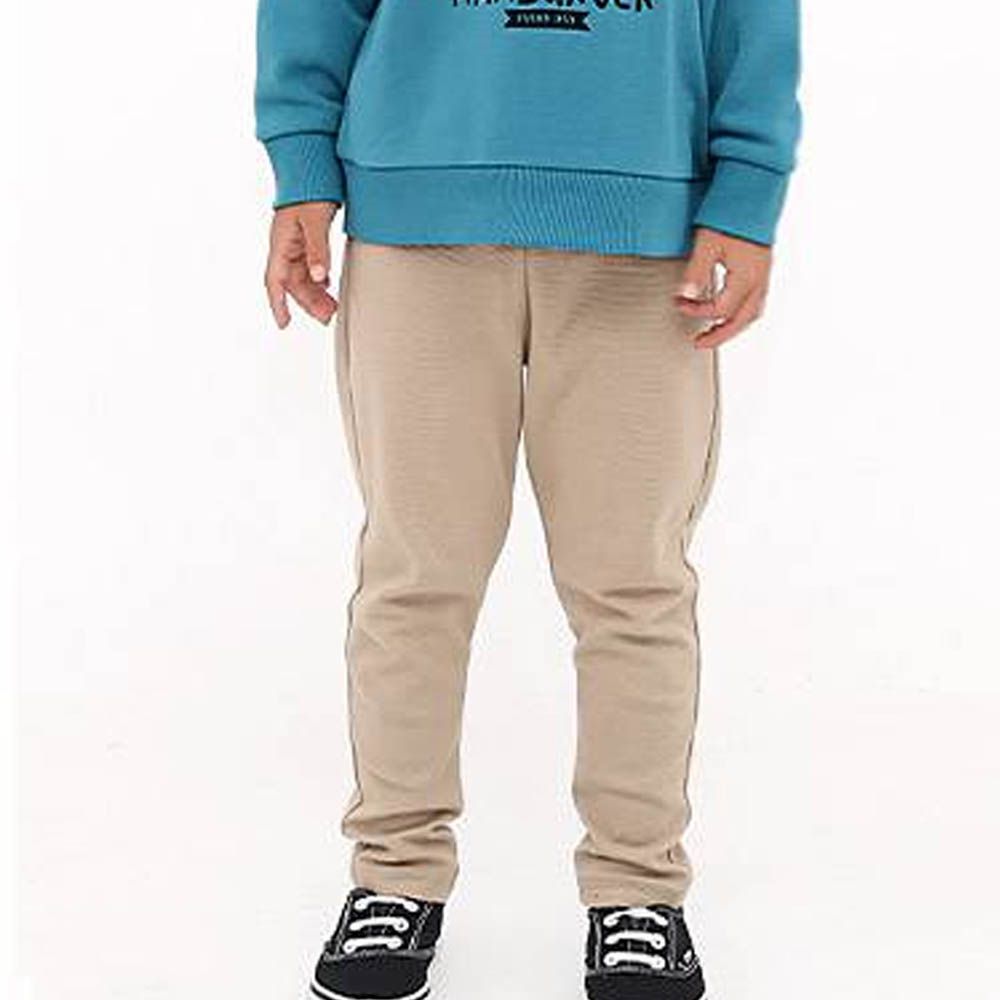 [推薦]超伸縮舒適彈力長褲-卡其杏