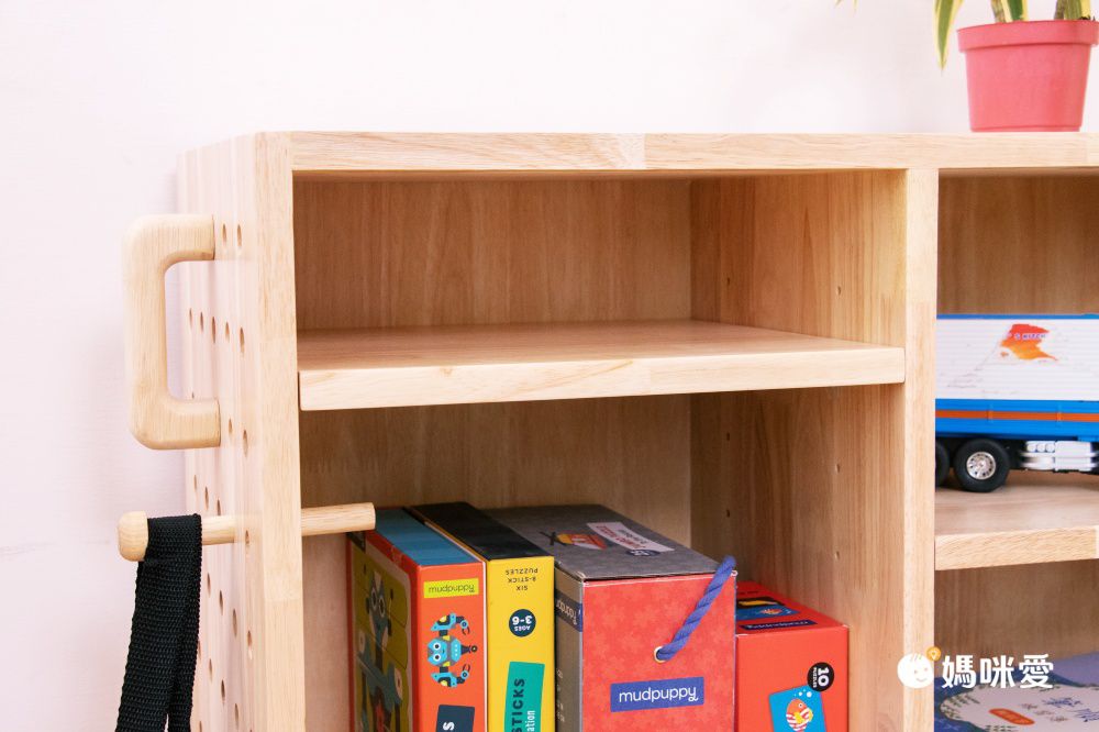 環安傢俱 - 【好好學】成長桌椅組-旗艦組(到府組裝)-(含學習桌+學習椅+創意組合架+書包櫃+側邊延伸櫃，送69*40cm霧透桌墊)-DC-402