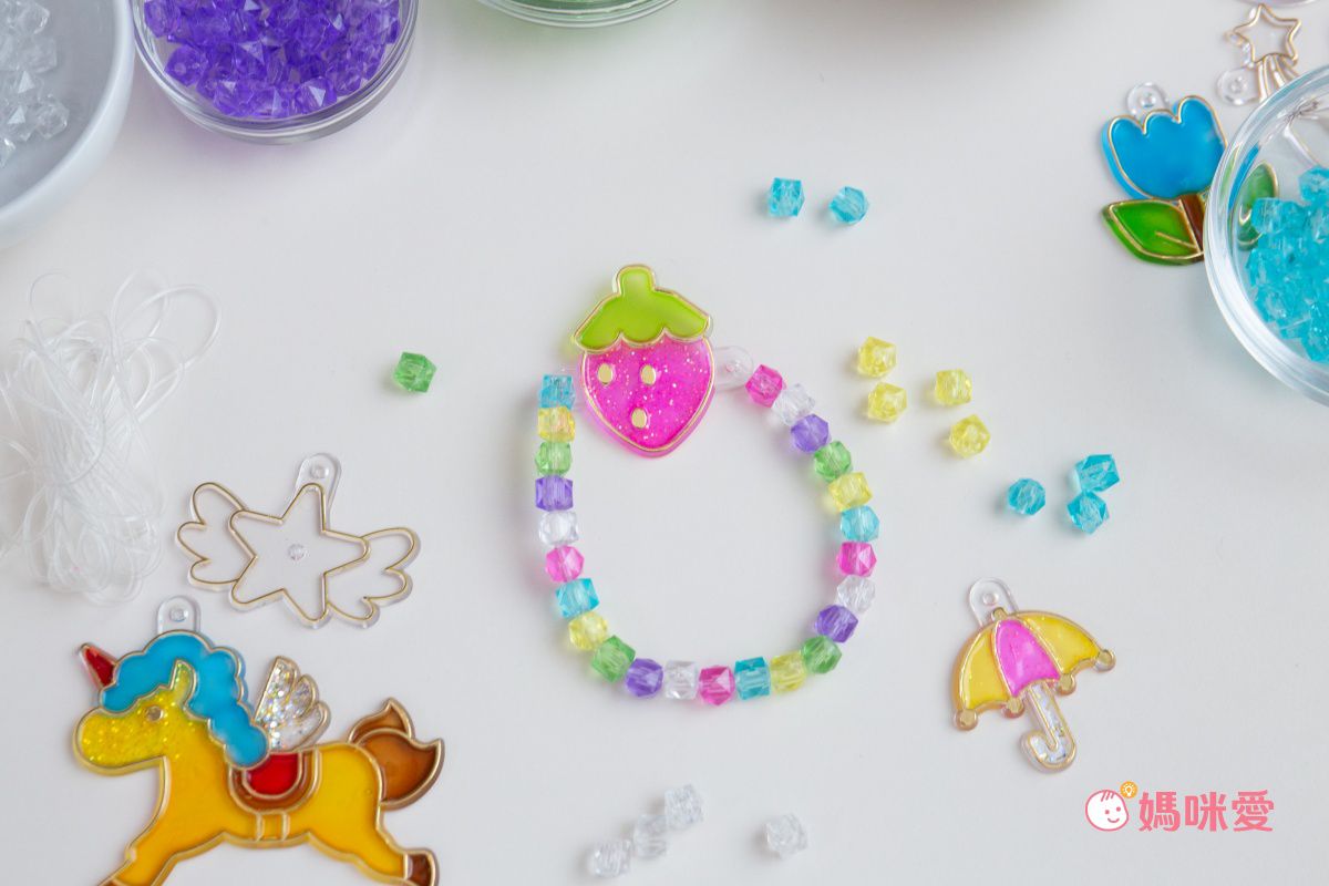 韓國 AMOS - 6色項鍊手鍊主題DIY玻璃彩繪膠