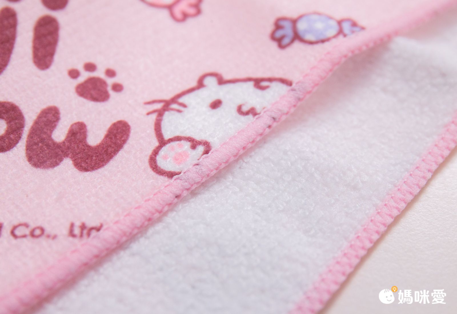 Luveta 樂唯他 - Ｕ型牙套式兒童電動牙刷-麻吉貓聯名限定款 (U型矽膠刷頭(6-12歲)*4)-贈麻吉貓兒童含氟泡沫牙膏(草莓)+麻吉貓小方巾(款式隨機)+直桿軟毛刷頭*1