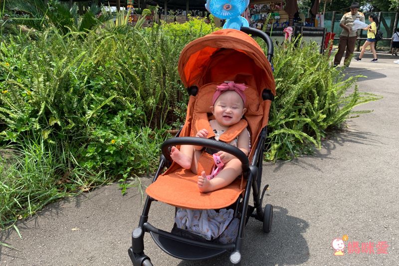 首賣 59 折【英國 Unilove 登機推車 】可平躺，出生用到 3 歲