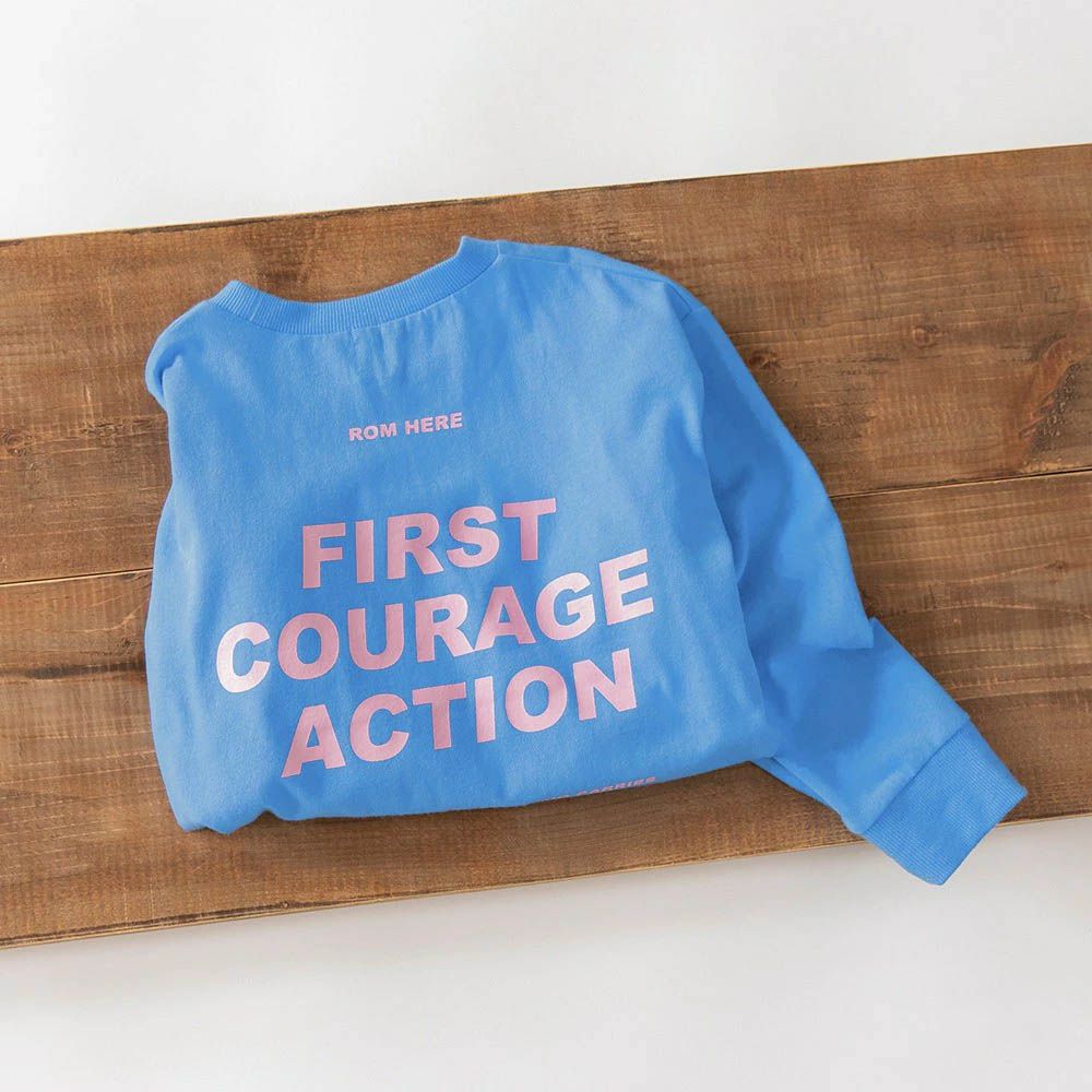 100%棉 百搭印花縮口長袖上衣-英文標語-水藍