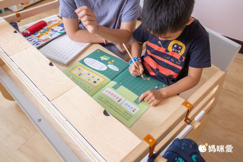 募資超過1700萬！台灣製造【走走家具 兒童成長桌椅】