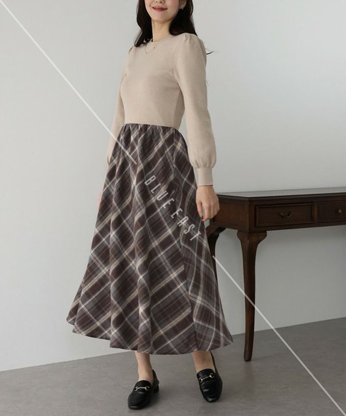 日本 BLUE EAST - 美型修身小澎袖針織長袖洋裝-格紋拼接-海軍藍