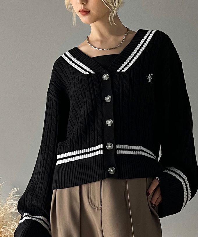 日本 Classical Elf - 顯瘦大V領麻花線條針織寬袖開襟衫-棕