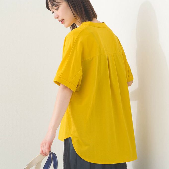 日本 OMNES - 接觸涼感 嫘縈休閒V領前短後長上衣-灰棕