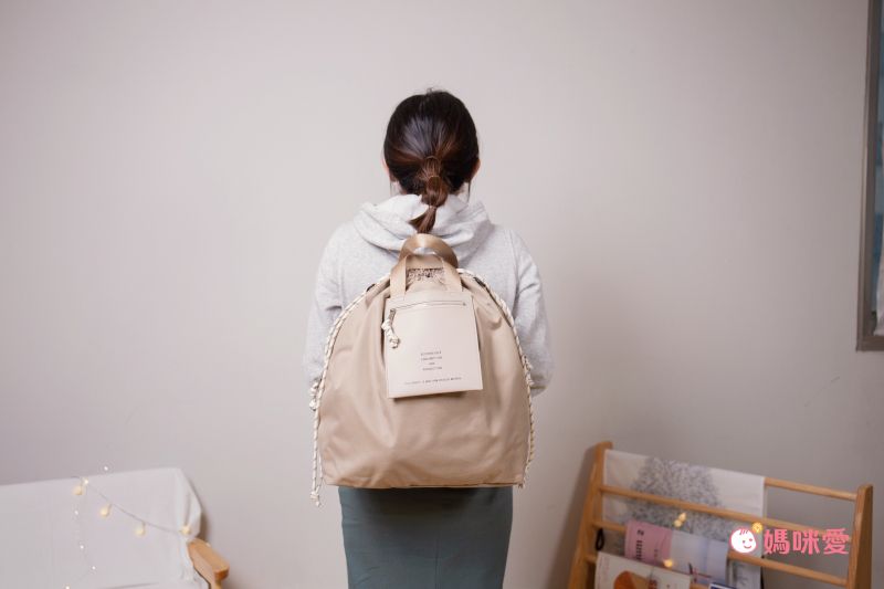 日本 COOCO - 環保材質仿皮俐落造型大容量托特包-淺米杏 (W30*H28*D14cm)