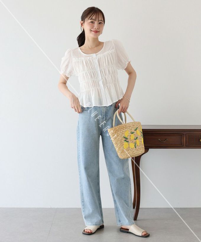 日本 BLUE EAST - 顯瘦皺摺荷葉泡泡短袖上衣-白