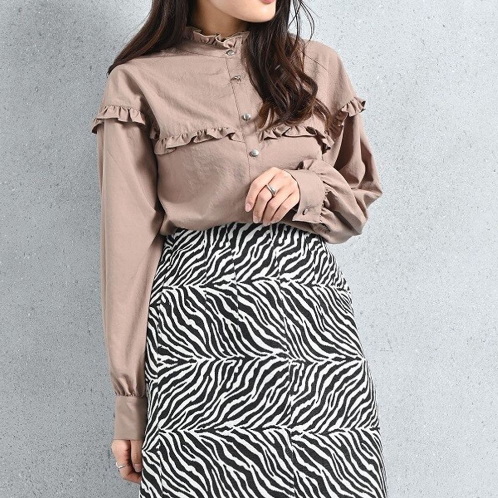 日本 ELENCARE DUE - 復古小荷葉造型薄長袖襯衫-摩卡