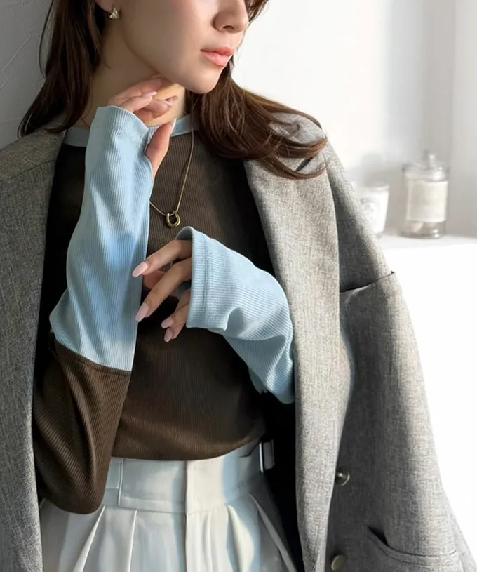 日本 Classical Elf - 時尚配色袖羅紋長袖上衣(指孔設計)-淺灰x芥末