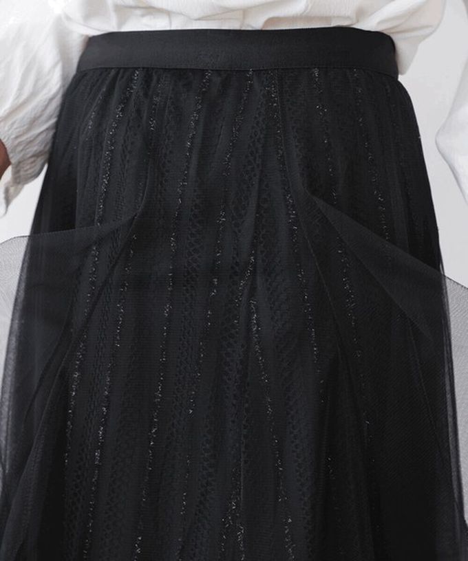 日本 Bab - 華麗優雅層次緹花鬆緊紗裙-質感黑