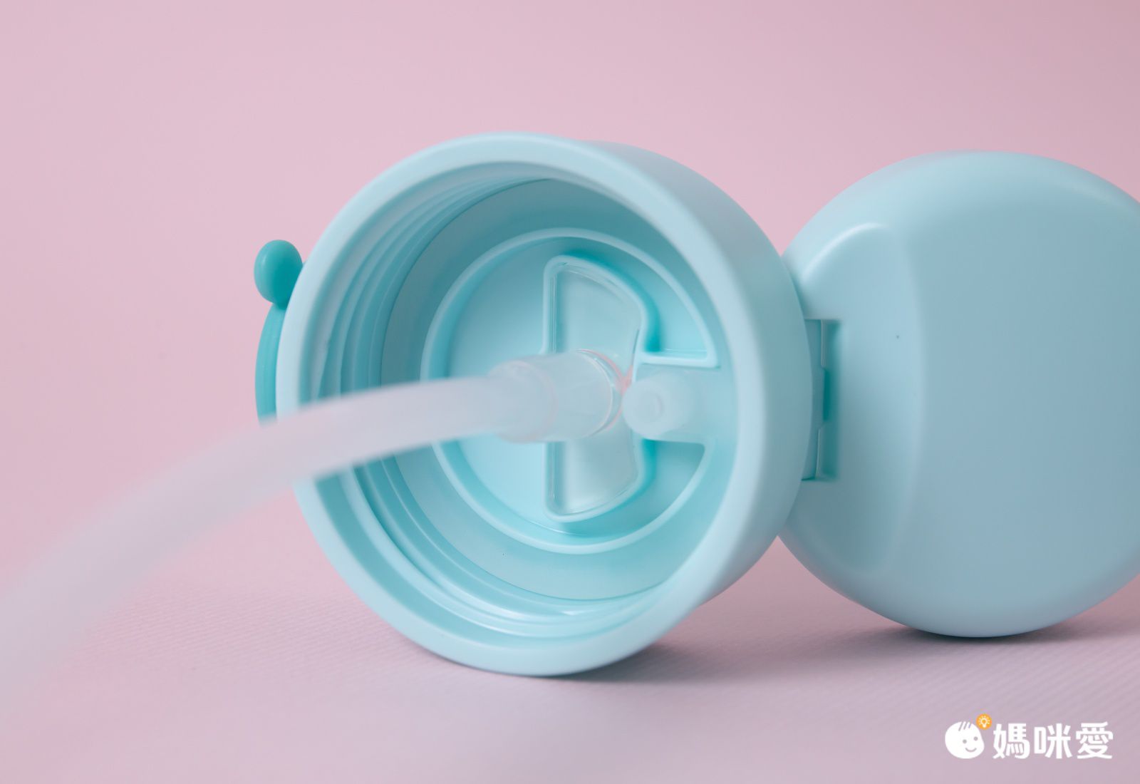 Nuby - NUBY純鈦兒童保溫杯(細吸管/附背帶)_380ml